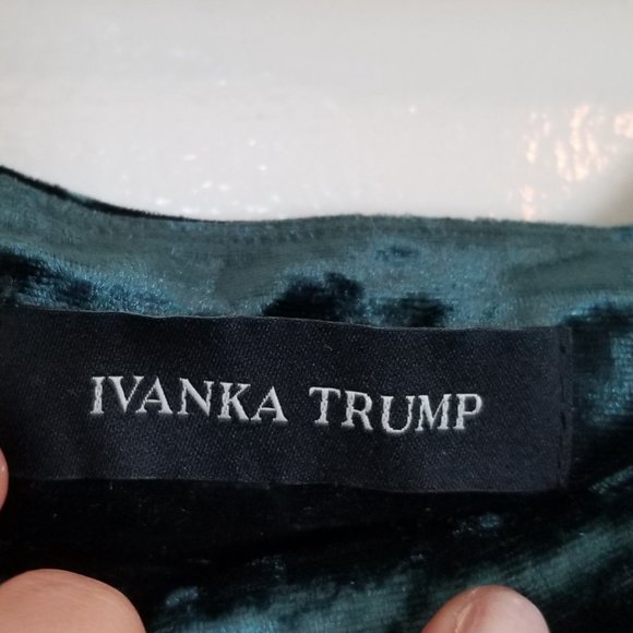 Ivanka Trump Green Crushed Velvet Ankle Leggings | size Small - Picture 6 of 6